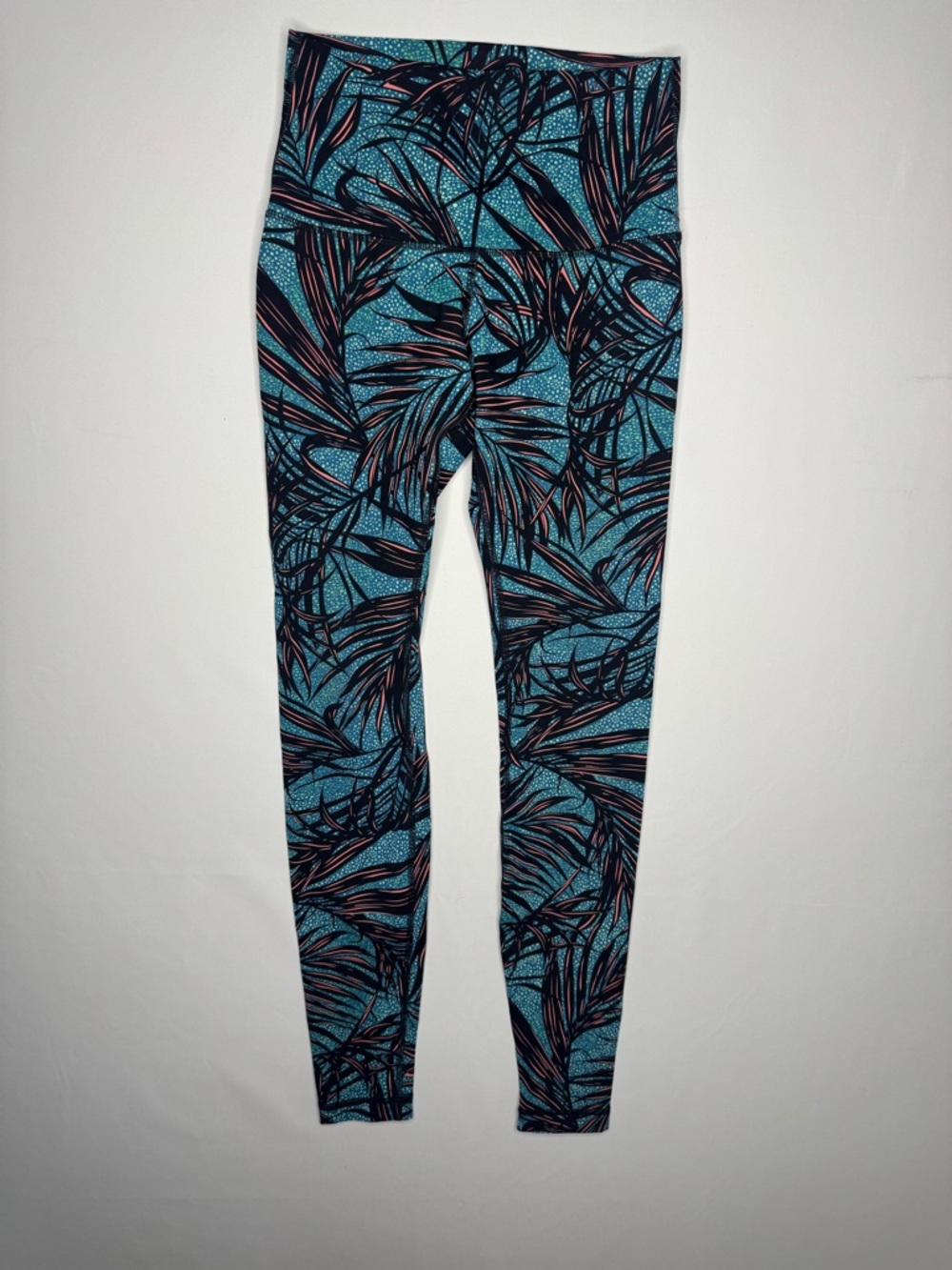 Lululemon Tropical Palm Leaf High Rise Leggings Size 4 Excellent